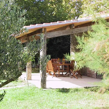 Logis De Guitres - Chambres D'hotes 4*