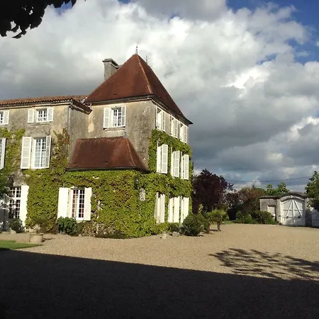 Logis De Guitres - Chambres D'hotes 4* Chassors